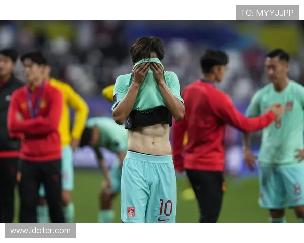 中国男足以0比25惨败,创下历史最差比分,背后原因引发热议 中国男足以0比25惨败,创下历史最差比分,背后原因引发热议