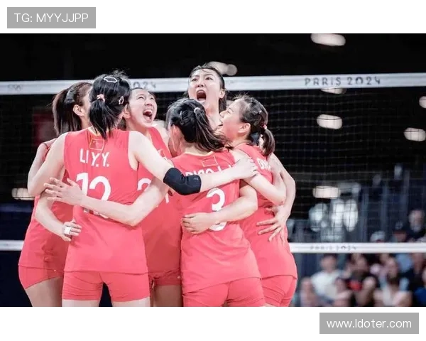 中国女排逆转获胜,激战五局力克巴西晋级世界杯决赛 中国女排逆转获胜,激战五局力克巴西晋级世界杯决赛