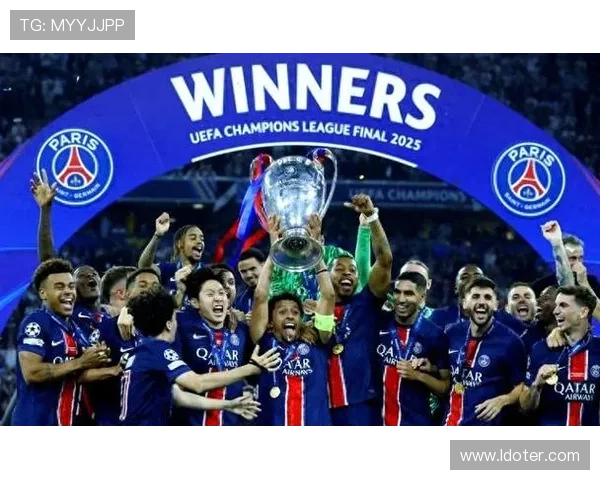 巴黎圣日耳曼足球俱乐部：历史辉煌与未来展望的完美融合