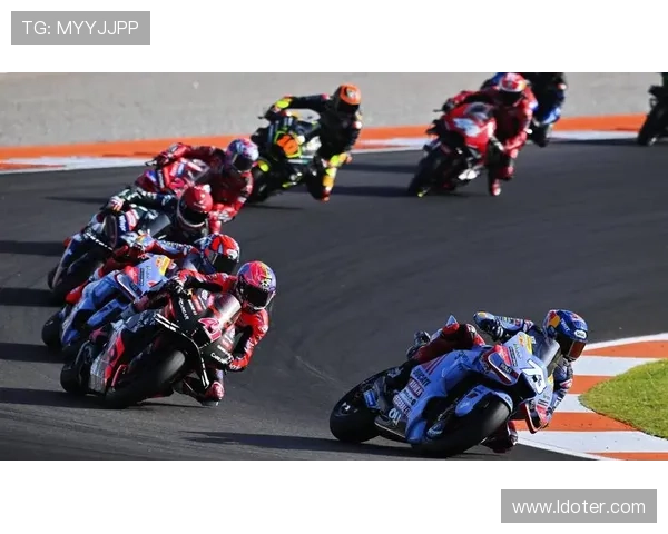 摩托GP赛季精彩回顾 新星崛起与老将争锋激战不断