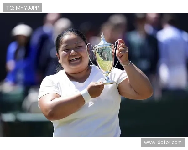 新星崛起！2025网球大满贯赛场上的年轻力量与老将争锋