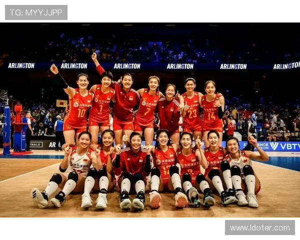 中国女排逆袭战胜巴西队,成功晋级世界杯四强,展现超强团队实力 中国女排逆袭战胜巴西队,成功晋级世界杯四强,展现超强团队实力