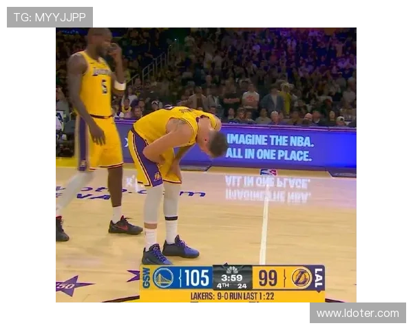 勇士逆转湖人上演惊险绝杀大战点燃全场激情成为全美焦点热议话题 勇士逆转湖人上演惊险绝杀大战点燃全场激情成为全美焦点热议话题