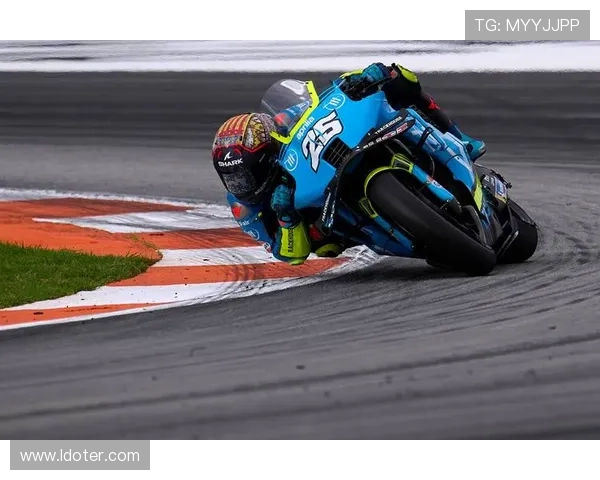 摩托GP赛季最新动态:顶级车手争夺战激烈,各队新技术亮点揭晓 摩托GP赛季最新动态:顶级车手争夺战激烈,各队新技术亮点揭晓