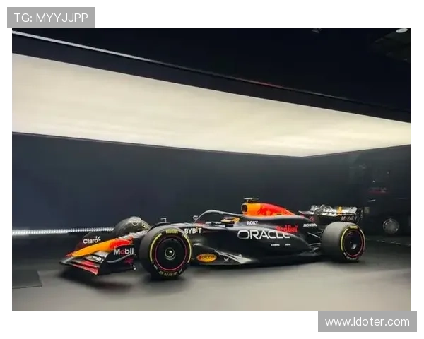 新赛季F1多队更新赛车方案激发激烈竞争格局持续升温势头明显提升 新赛季F1多队更新赛车方案激发激烈竞争格局持续升温势头明显提升