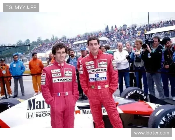 F1新赛季揭幕在即车队格局变化引发全球关注技术规则升级与冠军争夺 F1新赛季揭幕在即车队格局变化引发全球关注技术规则升级与冠军争夺